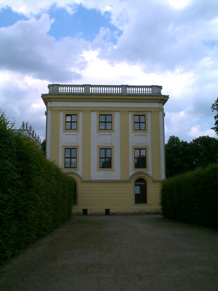 Orangerieschloss Karlsaue